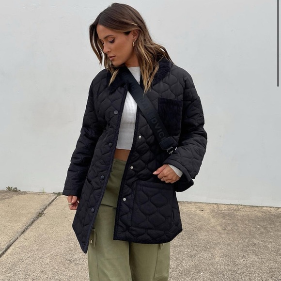 PRINCESS POLLY BLACK QUILTED JACKET - Picture 1 of 14